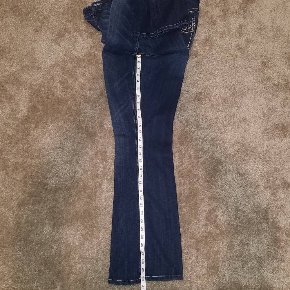 Trendy Seven7 Jeans - Picture 4 of 5